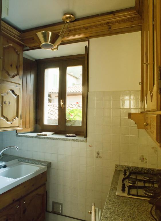 Ferienwohnung Rustico Giorgia Mergozzo Zimmer foto